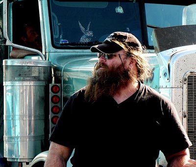 激活工具商店的短信验证码轰炸平台