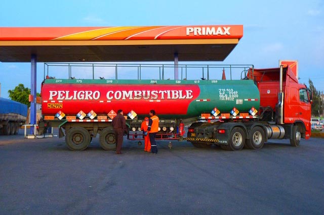 轰炸电话在线使用